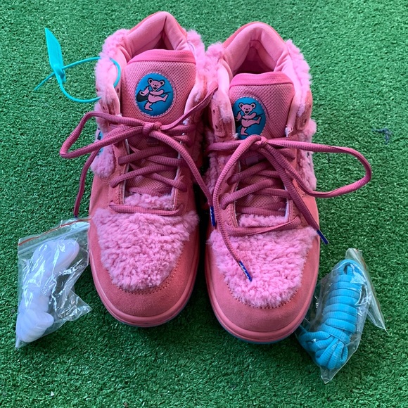 Nike Other - Grateful Dead Pink Nike SB dunks NWT